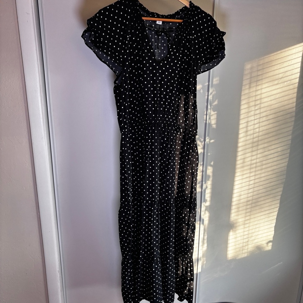 Old Navy Black and White Polka Dot Midi Dress